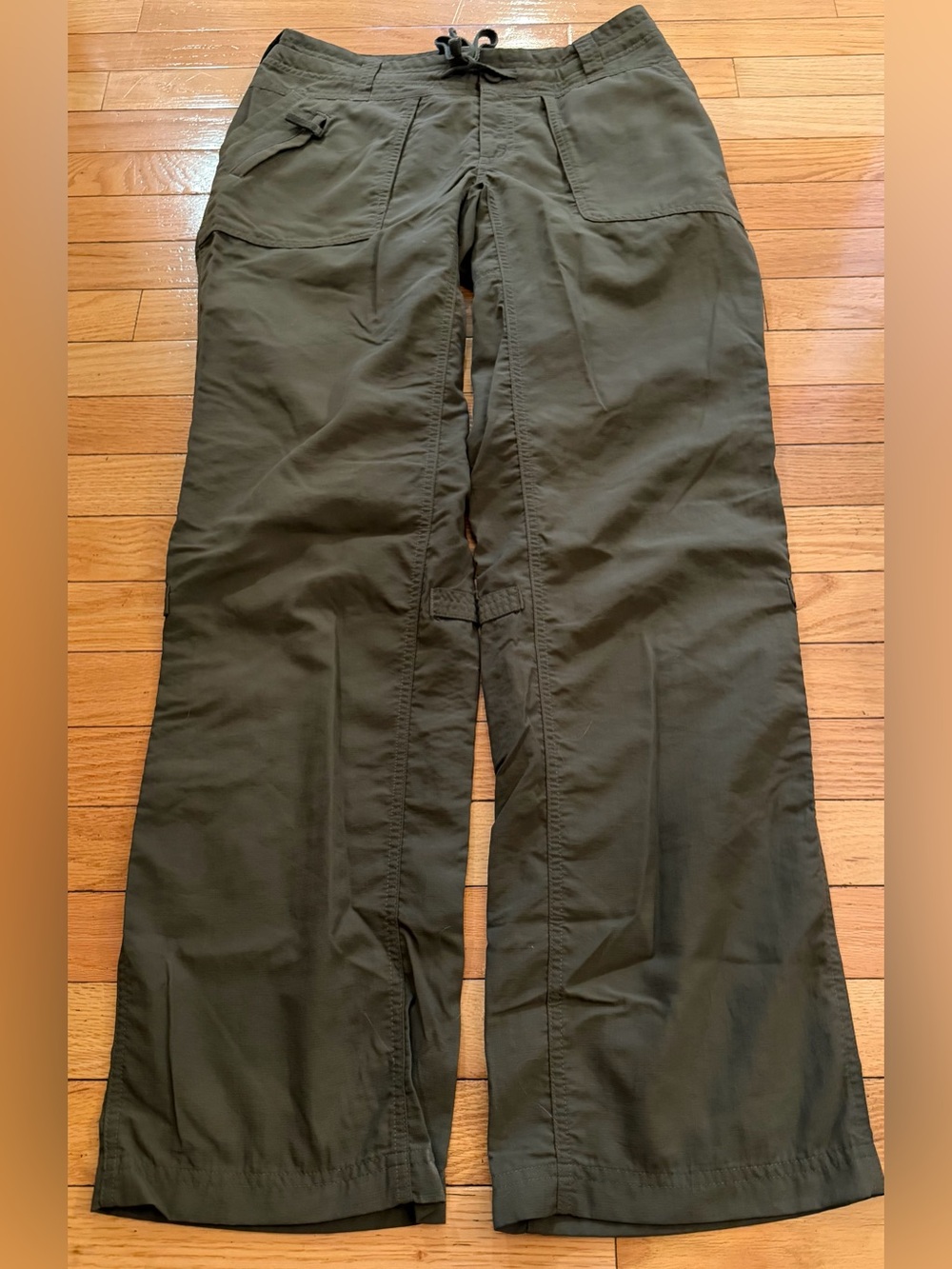 The North Face Olive Army Green Nylon Convertible Roll Tab Hiking Pants Women 4